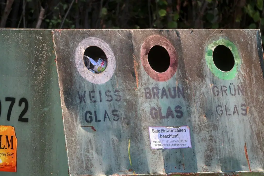 ᐅ Glas Restmüll Wo und wie Altglas kostenlos